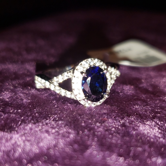 Solid Sterling Silver Blue and White Sapphire Ring - Picture 3 of 7